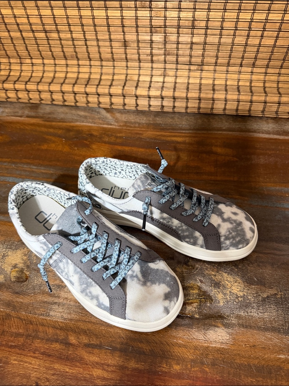 Hey Dude KARINA Stormy Dye Sneakers Grey White Floral Accents Size 7